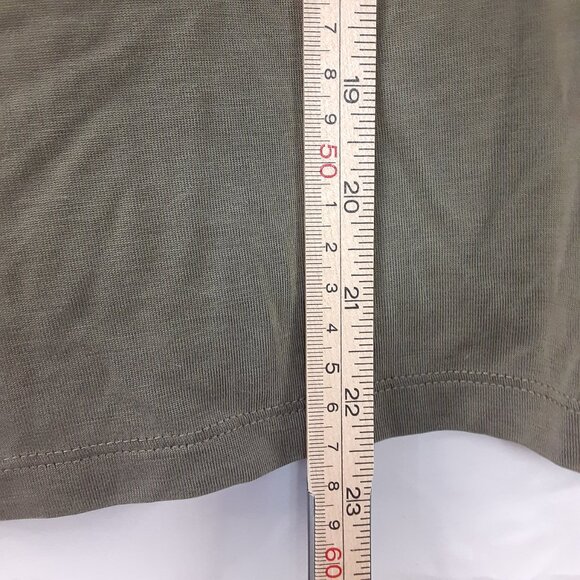 Banana Republic Woman's Tom Size XS Pullover, Green Sleeveless Criss Cross Back - Picture 6 of 7